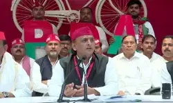 अखिलेश-डिंपल के काफिले समेत समाजवादी पार्टी की 36 गाड़ियों का चालान, 8.47 लाख रुपये का जुर्माना