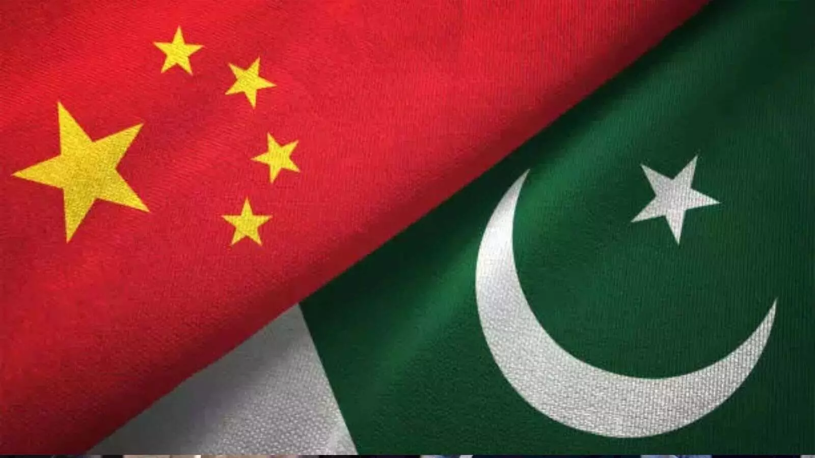 चीन ने छोड़ा 60 अरब डॉलर का CPEC प्रोजेक्ट, अब ADB की शरण में पहुंचा पाकिस्तान चीन ने छोड़ा 60 अरब डॉलर का CPEC प्रोजेक्ट, अब ADB की शरण में पहुंचा पाकिस्तान