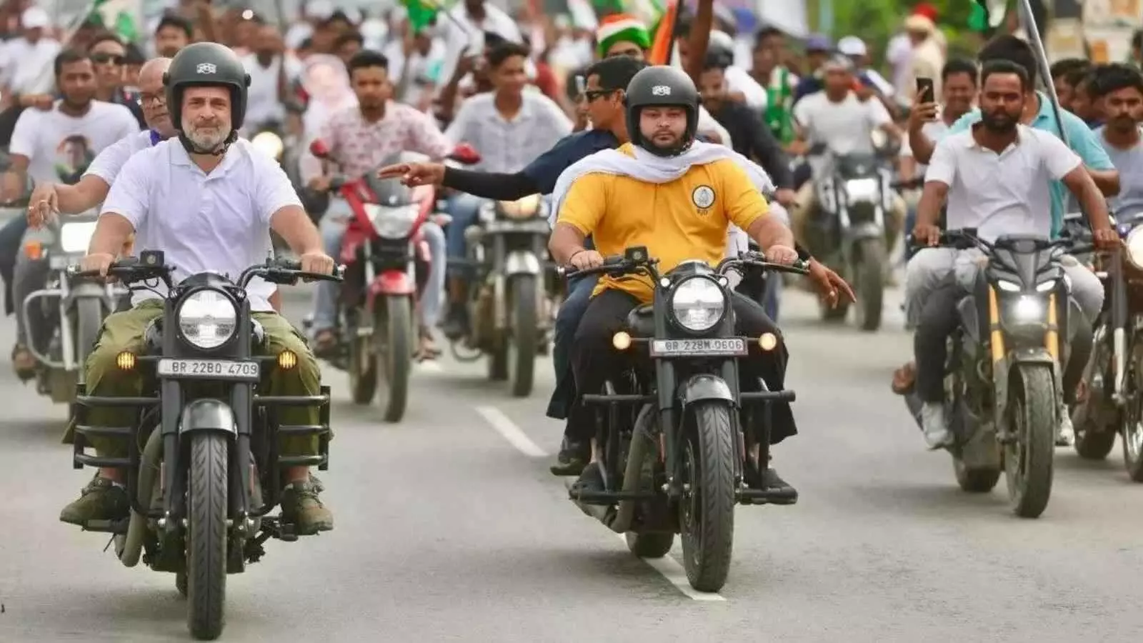मतदाता अधिकार यात्रा, राजनीतिक साजिश के खिलाफ जनता का अभियान मतदाता अधिकार यात्रा, राजनीतिक साजिश के खिलाफ जनता का अभियान