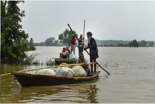9 सितंबर को पंजाब की बाढ़ का जायजा लेंगे मोदी, उपराष्ट्रपति चुनाव में वोट डालने के बाद जाएंगे 9 सितंबर को पंजाब की बाढ़ का जायजा लेंगे मोदी, उपराष्ट्रपति चुनाव में वोट डालने के बाद जाएंगे