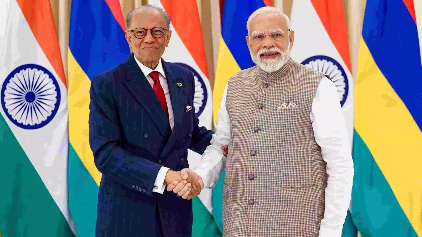 PM मोदी ने चागोस समझौते को बताया ऐतिहासिक, मॉरीशस को दी बधाई PM मोदी ने चागोस समझौते को बताया ऐतिहासिक, मॉरीशस को दी बधाई