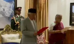 नेपाल में पूर्व चीफ जस्टिस सुशीला कार्की बनीं अंतरिम प्रधानमंत्री, राष्ट्रपति भवन में दिलाई गई शपथ