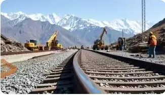 चीन सीमा के पास भारत बनाएगा नई रेलवे लाइनें, 3 लाख करोड़ से ज्यादा का निवेश करेगा चीन सीमा के पास भारत बनाएगा नई रेलवे लाइनें, 3 लाख करोड़ से ज्यादा का निवेश करेगा