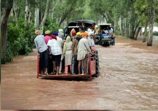 पंजाब और हरियाणा से उतरने लगा मॉनसून; बांधों में जलस्तर अब भी ऊँचा