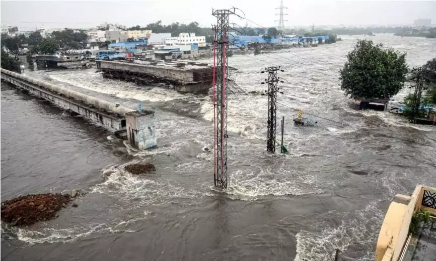 HYDERABAD FLOOD HYDERABAD FLOOD