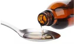 खतरनाक सिरप से बच्चों की मौत के बाद हरकत में आई केंद्र और राज्य सरकारें, दूषित दवाओं पर कार्रवाई