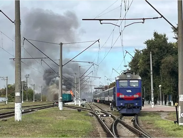 रूस का यूक्रेन के रेलवे स्टेशन पर एक ट्रेन पर ड्रोन अटैक, 30 यात्री हमले में घायल
