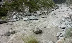 नेपाल में मानसून का कहर: भूस्खलन में 40 लोगों की मौत; उड़ानें रद्द करनी पड़ीं