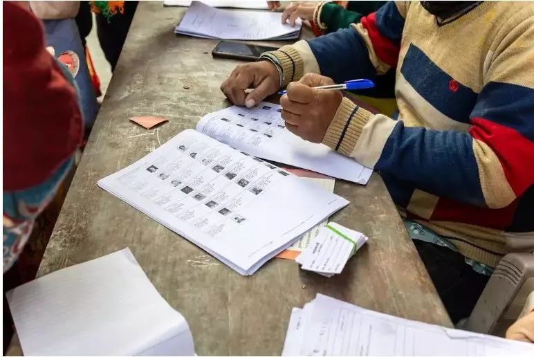 बिहार कांग्रेस का दावा: EC के SIR में 23 लाख महिलाओं के नाम मतदाता सूची से हटाए गए बिहार कांग्रेस का दावा: EC के SIR में 23 लाख महिलाओं के नाम मतदाता सूची से हटाए गए