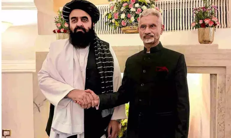 युद्धग्रस्त अफगानिस्तान में अपने स्थगित प्रोजेक्ट फिर से शुरू करेगा भारत, अफगानी विदेश मंत्री और जयशंकर मिले