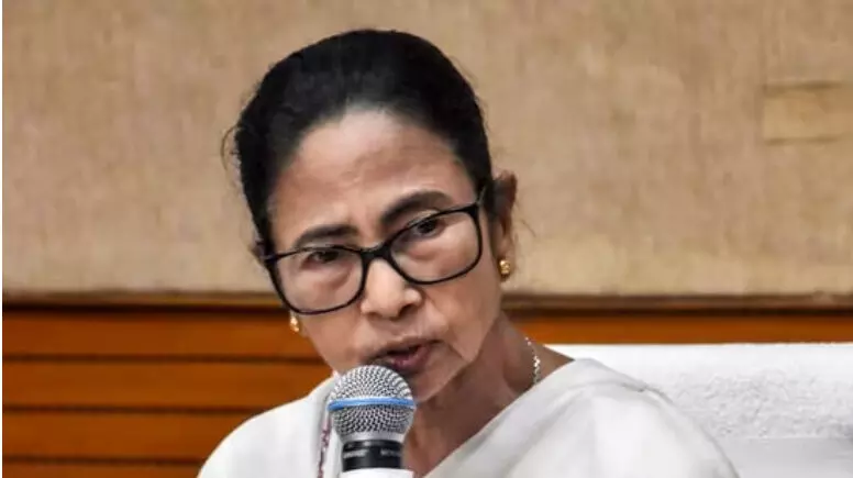 वो रात 12:30 बजे बाहर कैसे थी?- दुर्गापुर मेडिकल कॉलेज गैंगरेप पर CM ममता बनर्जी का चौंकाने वाला बयान