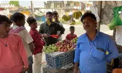 बिहार चुनाव की ग्राउंड रिपोर्ट : अपने ही गांव में अजनबी हैं प्रशांत किशोर