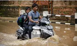 भारत के शहर बारिश की वजह से नहीं, गवर्नेंस के संकट में डूबे हैं