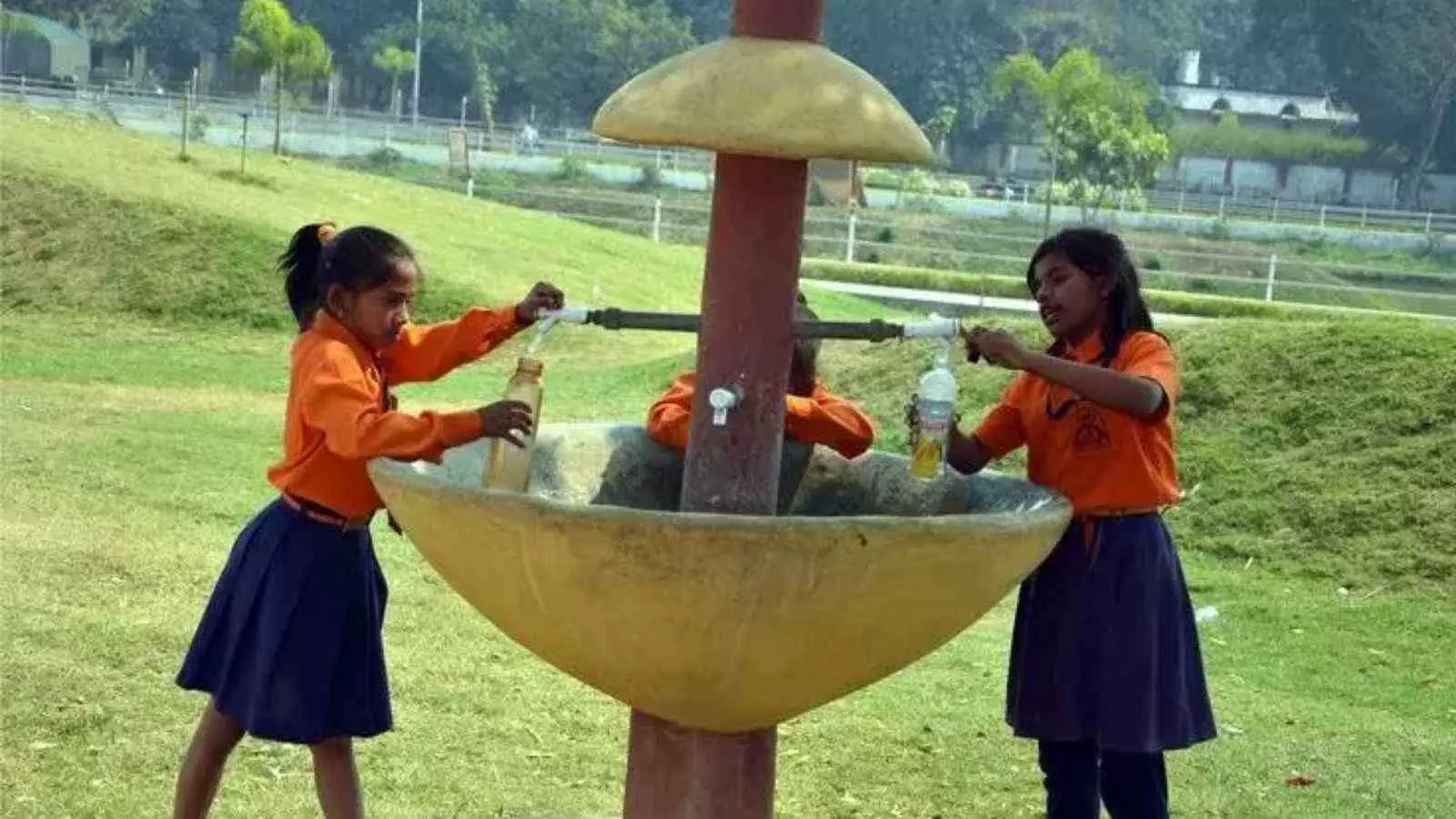 कम राजस्व के चलते कमजोर होता बिहार का राजकोष कम राजस्व के चलते कमजोर होता बिहार का राजकोष