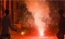 दिल्ली में दीवाली पर शोर का स्तर इस बार कानूनी सीमा से पार, करोल बाग में सबसे बुरे हाल रहे