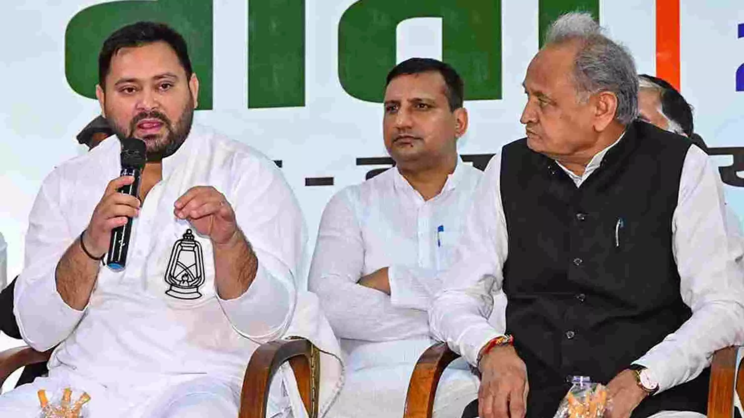 तेजस्वी यादव का दावा: NDA जीती तो भी नीतीश कुमार नहीं बनेंगे मुख्यमंत्री तेजस्वी यादव का दावा: NDA जीती तो भी नीतीश कुमार नहीं बनेंगे मुख्यमंत्री