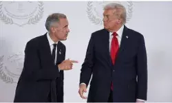 अमेरिका और कनाडा के बीच बढ़ा तनाव, ट्रंप ने कनाडा पर 10% अतिरिक्त टैरिफ ठोका