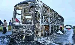 कुरनूल बस हादसा : पुलिस का दावा पहले नशे में धुत बाइक सवार हुए हादसे का शिकार