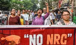 बिहार की राजनीतिक हलचल अभी थमी नहीं, चुनाव आयोग की अब देशव्यापी SIR कवायद से उठने वाला है नया तूफ़ान