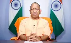 योगी सरकार ने गन्ना मूल्य 30 रुपए बढ़ाया, जानिए कितना होगा किसानों को लाभ