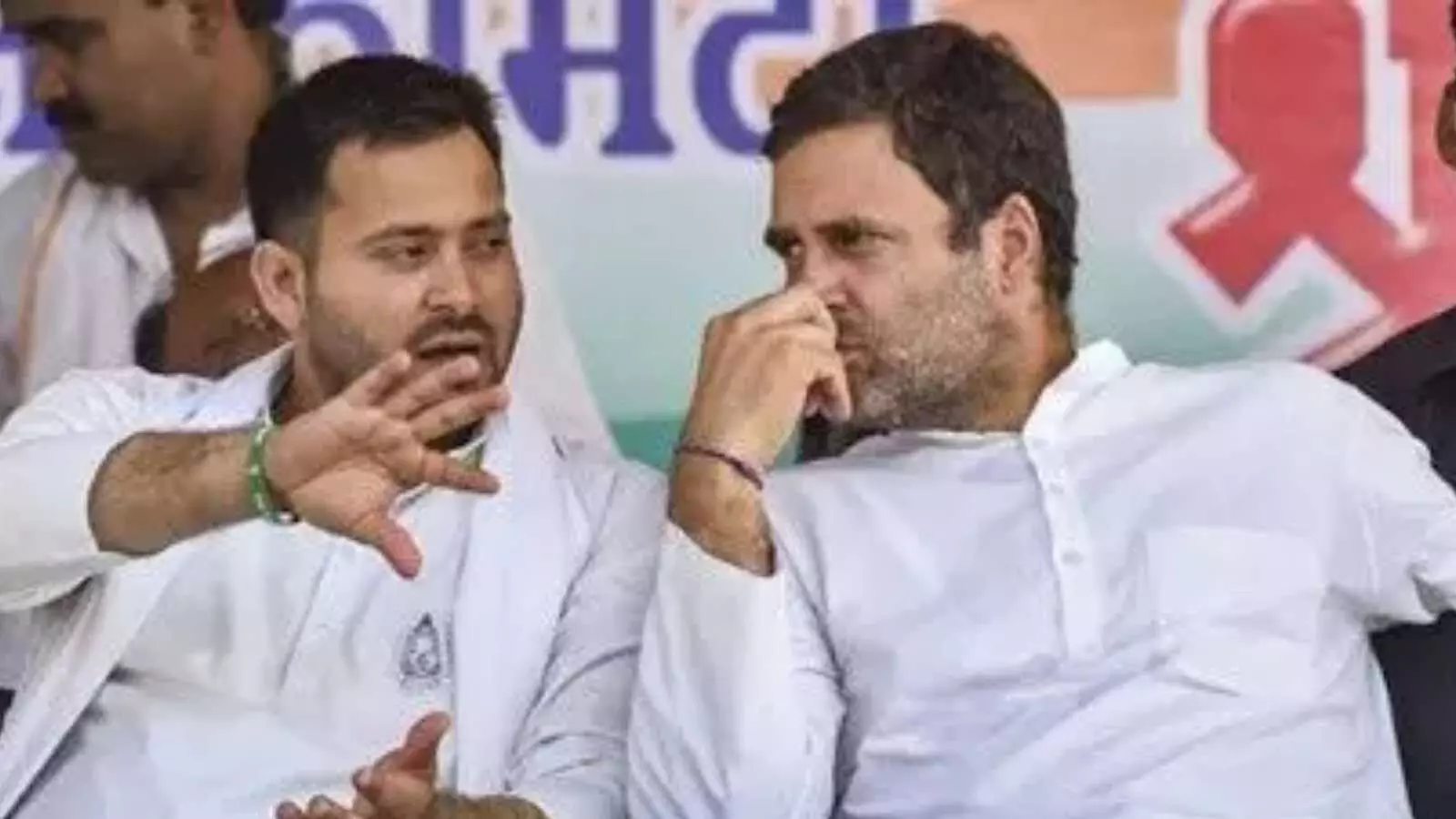 राहुल गांधी बोले वोट के लिए कुछ भी करेंगे मोदी