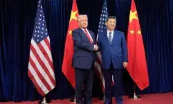 टैरिफ टेंशन के बीच 6 साल बाद मिले ट्रंप-जिनपिंग, व्यापार समझौते की कोशिशों के बीच शी को कहा ‘महान मित्र’