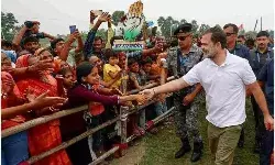 महागठबंधन का संयुक्त अभियान शुरू, लेकिन अंदरूनी असहजता बरकरार