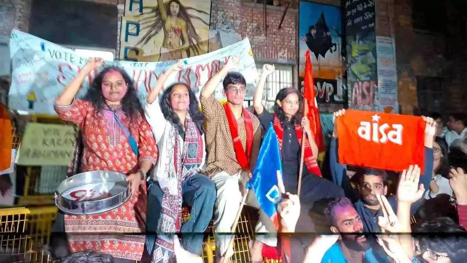 वाम मोर्चा ने फिर जीता JNU, ABVP का सूपड़ा साफ वाम मोर्चा ने फिर जीता JNU, ABVP का सूपड़ा साफ