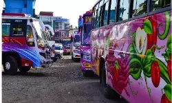 केरल-तमिलनाडु के बीच बढ़ा टैक्स  विवाद, टूरिस्ट बसें अंतरराज्यीय सेवाएं ठप करेंगी