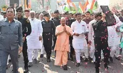 यूपी के स्कूलों में वन्दे मातरम् का गायन होगा अनिवार्य, मुख्यमंत्री योगी आदित्यनाथ ने की घोषणा