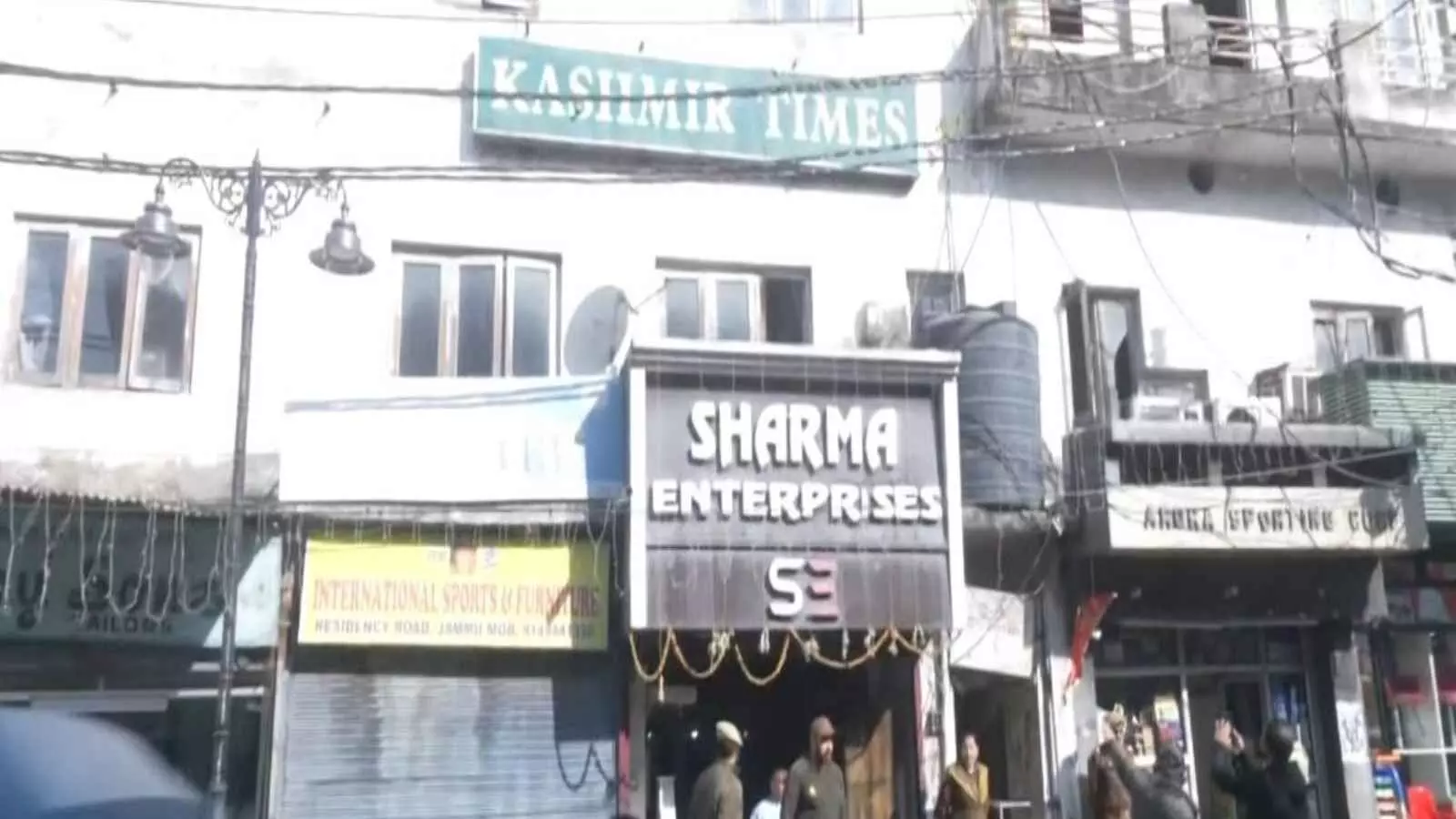 कश्मीर टाइम्स पर SIA का छापा, अख़बार बोला हमें चुप कराने की कोशिश