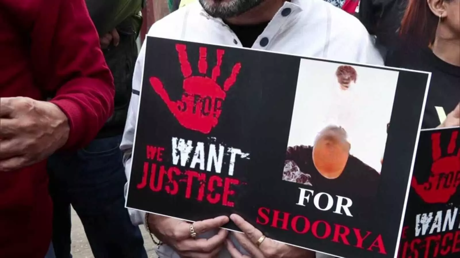 सेंट कोलंबा छात्र की आत्महत्या मामले में FIR के बाद चार शिक्षक सस्पेंड