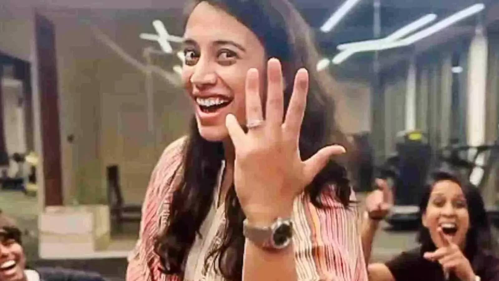 पिता को हार्ट अटैक आने के बाद स्मृति मंधाना की शादी टली