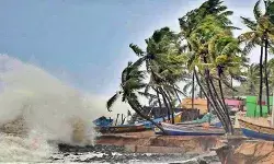 चक्रवात दित्वाह का कहर: दक्षिण भारत में भारी बारिश, श्रीलंका में इमरजेंसी लागू