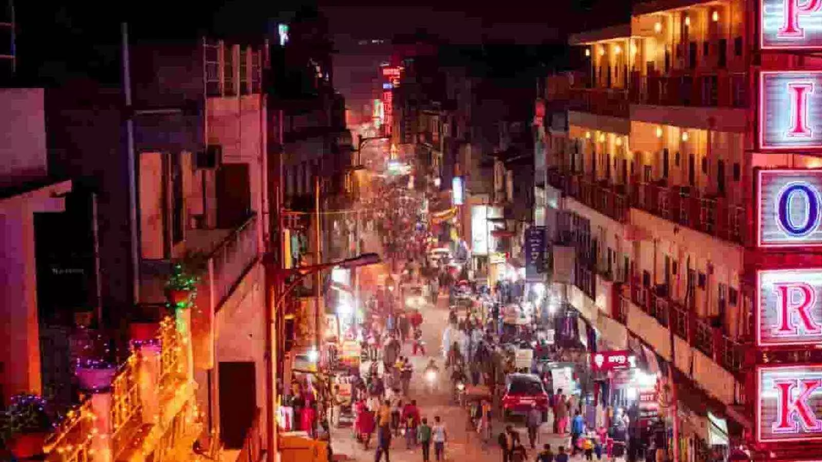 क्रिसमस और नववर्ष से पहले दिल्ली पुलिस अलर्ट, नाइटक्लब की फायर जांच तेज क्रिसमस और नववर्ष से पहले दिल्ली पुलिस अलर्ट, नाइटक्लब की फायर जांच तेज