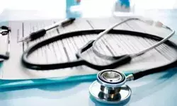 NEET-SS छात्रों को करोड़ों रुपये का रिफंड देने में देरी कर रहा है मेडिकल पैनल