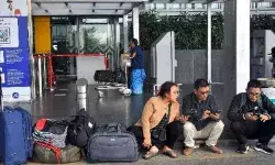 इंडिगो पर मंडराता संकट, प्रतिस्पर्धा आयोग की चुप्पी क्यों घातक?