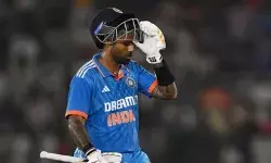 सूर्य कुमार की फॉर्म चिंता का सबब, 20 पारियों से अर्धशतक नहीं