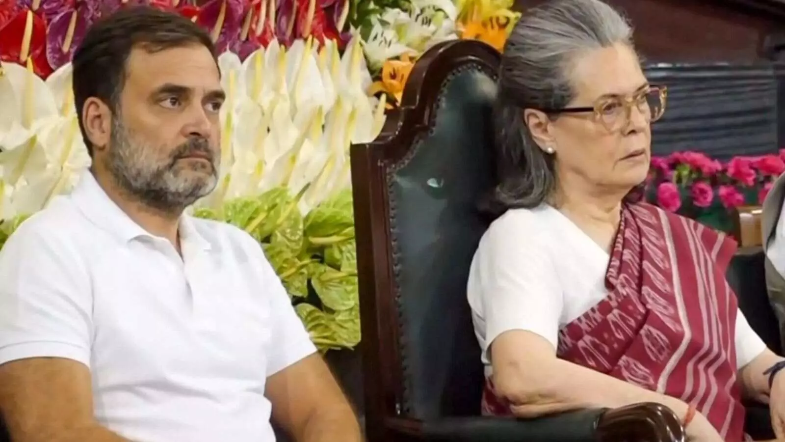 सोनिया-राहुल को राहत, दिल्ली कोर्ट ने ईडी की शिकायत पर संज्ञान लेने से किया इनकार सोनिया-राहुल को राहत, दिल्ली कोर्ट ने ईडी की शिकायत पर संज्ञान लेने से किया इनकार