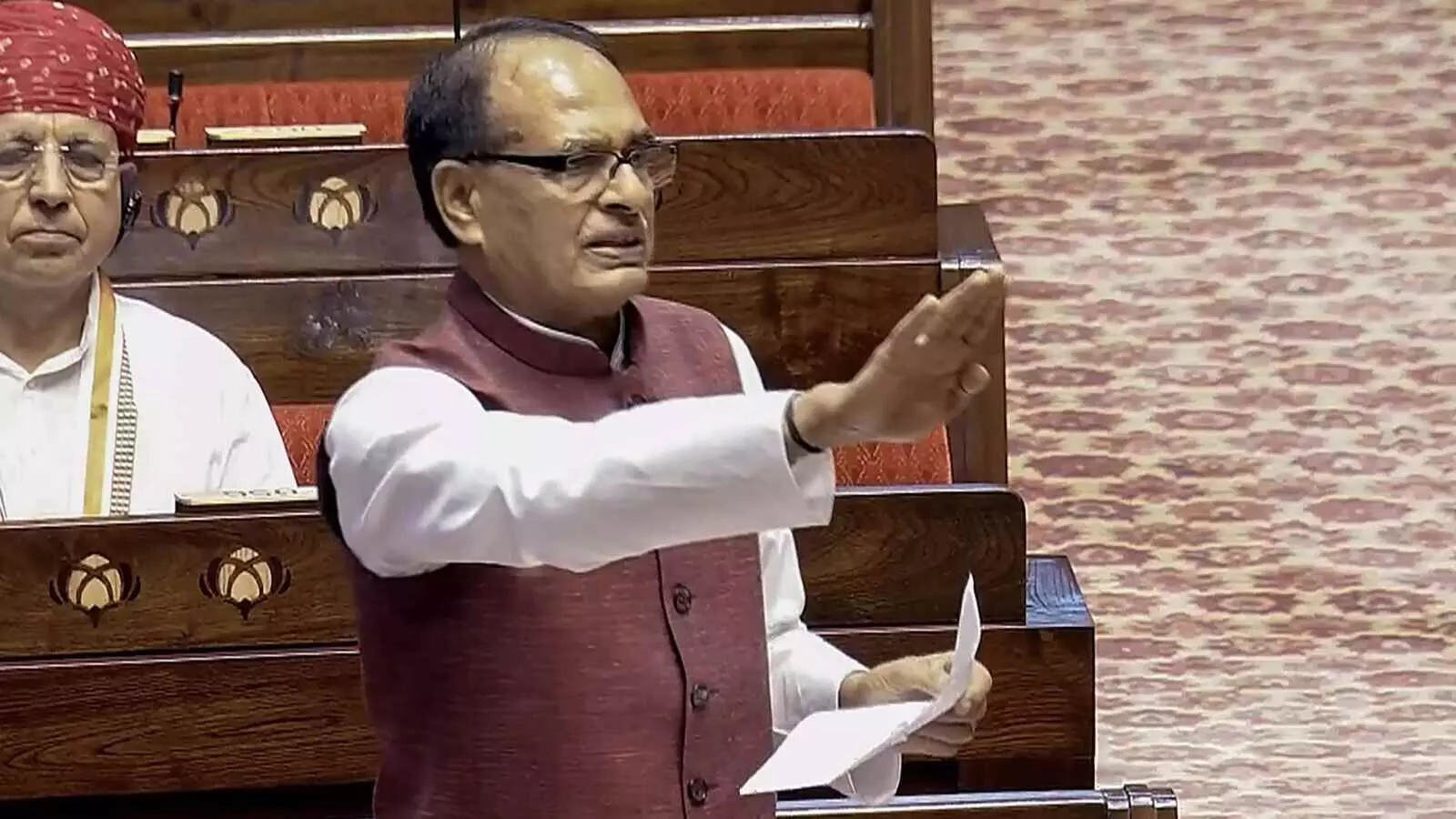 लोकसभा में VB-G RAM G बिल पर चर्चा: शिवराज बोले— कांग्रेस ने किया गांधी नाम इस्तेमाल लोकसभा में VB-G RAM G बिल पर चर्चा: शिवराज बोले— कांग्रेस ने किया गांधी नाम इस्तेमाल