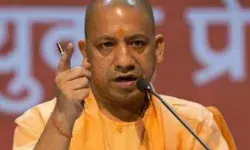 अपनों-गैरों का दिखा योगी सरकार पर दबाव, आरक्षण से छेड़छाड़ नहीं