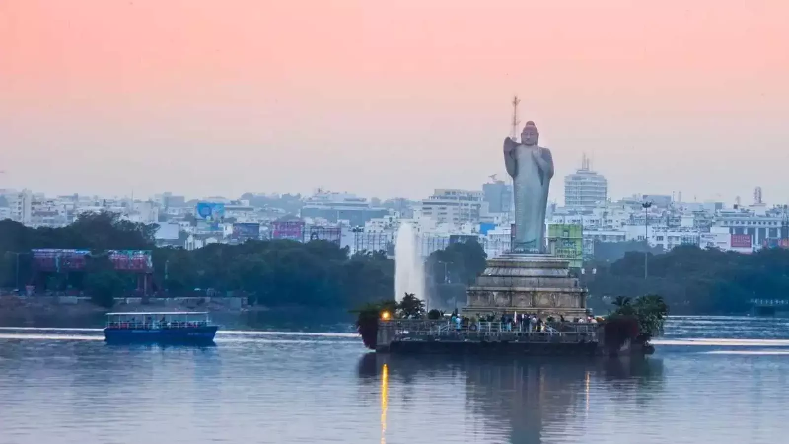 हैदराबाद झीलों की जल गुणवत्ता में भारी गिरावट, क्या शहरी विकास जिम्मेदार?