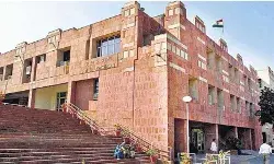JNU में लगे नारों की दिल्ली पुलिस करेगी जांच,. जेएनयू प्रशासन ने जांच में सहयोग करने को कहा