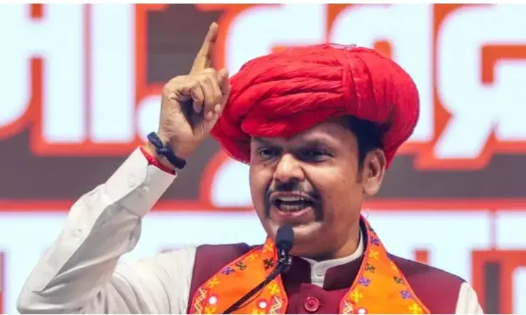 महाराष्ट्र में 2 नगर परिषदों में बीजेपी ने कांग्रेस और औवैसी से मिलाया हाथ, फडणवीस हुए आग बबूला