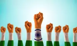 विकसित भारत 2047 पर खतरा? नए लेबर कोड्स से क्यों बढ़ी चिंता