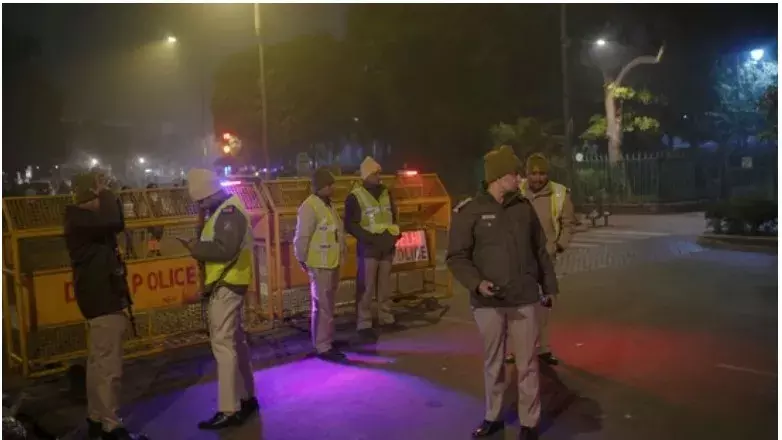 नाम पूछा और सड़क पर गोली मार दी, दिल्ली में RWA अध्यक्ष की हत्या,पति की हत्या की मुख्य गवाह थी