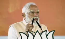 मालदा में मोदी : ट्रेन का उद्घाटन किया,बंगाल का चुनावी एजेंडा सेट किया, पीएम ने उठाया घुसपैठ का मुद्दा