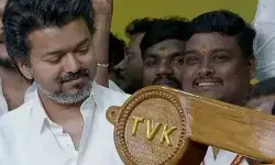 विजय का चुनावी शंखनाद: 2026 के लिए व्हिसल सिंबल लॉन्च