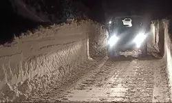 जम्मू कश्मीर में 6 फीट बर्फ के बीच 40 घंटे की जद्दोजहद : BRO ने 10,500 फीट की ऊंचाई पर 60 फंसे लोग बचाए