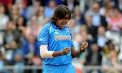 महिला क्रिकेट की पूर्व कप्तान झूलन गोस्वामी को SIR के तहत समन, TMC भड़की